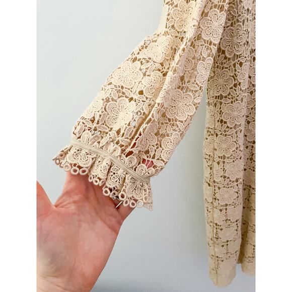 ⭐️ 3/$20 Eliza J Crochet Floral Sheath Dress Size 2 Cream Long Sleeve - Picture 5 of 10